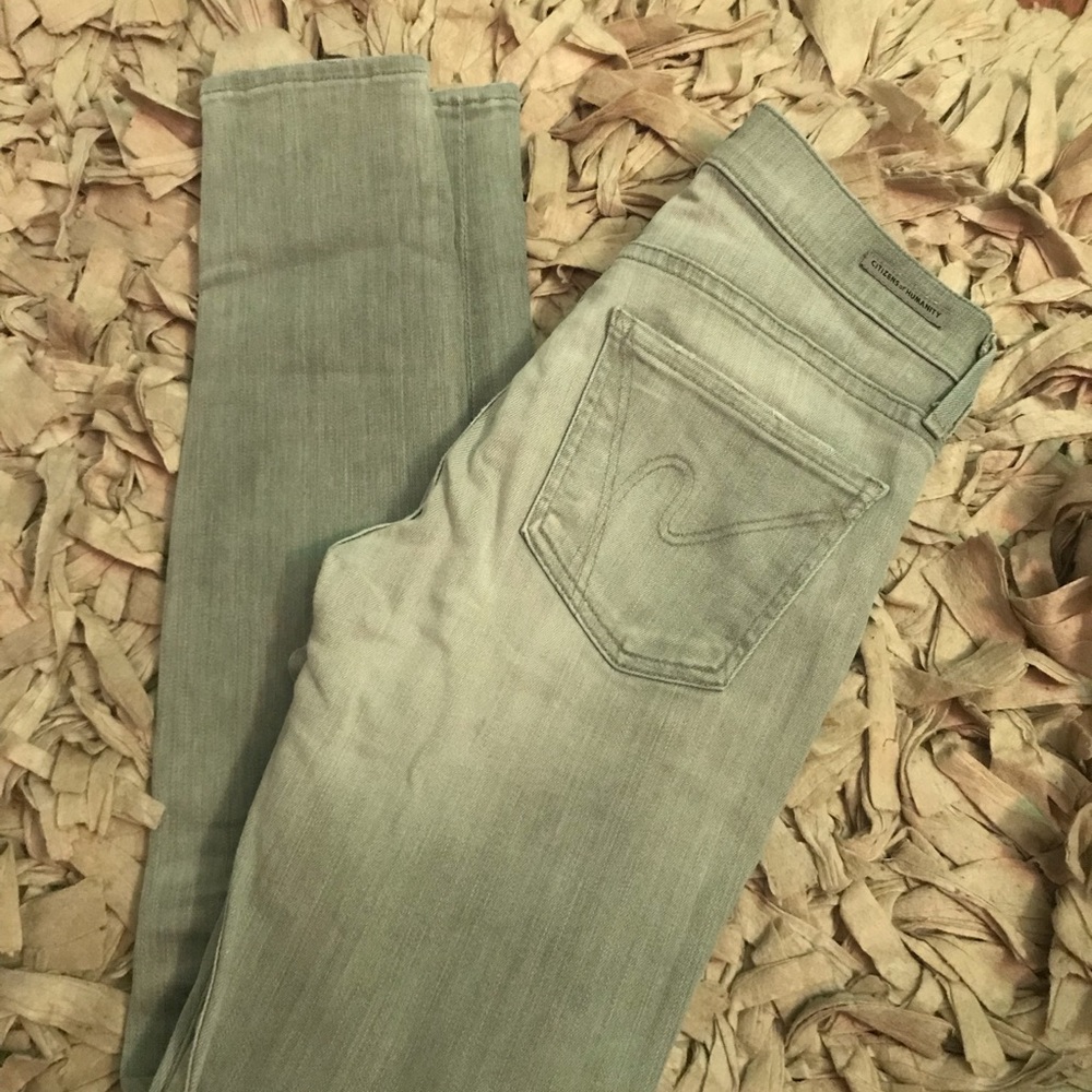 Jeans - Picture 3 of 3